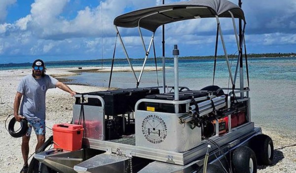 The RIB: Radio In a Box for DXpeditions